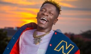 Read more about the article Shatta Wale Sounds Alarm: “Borgas” Invasion Imminent.