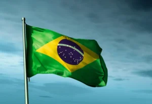 Read more about the article Brazil Rejects BRICS Currency, Seeks to Ditch US Dollar