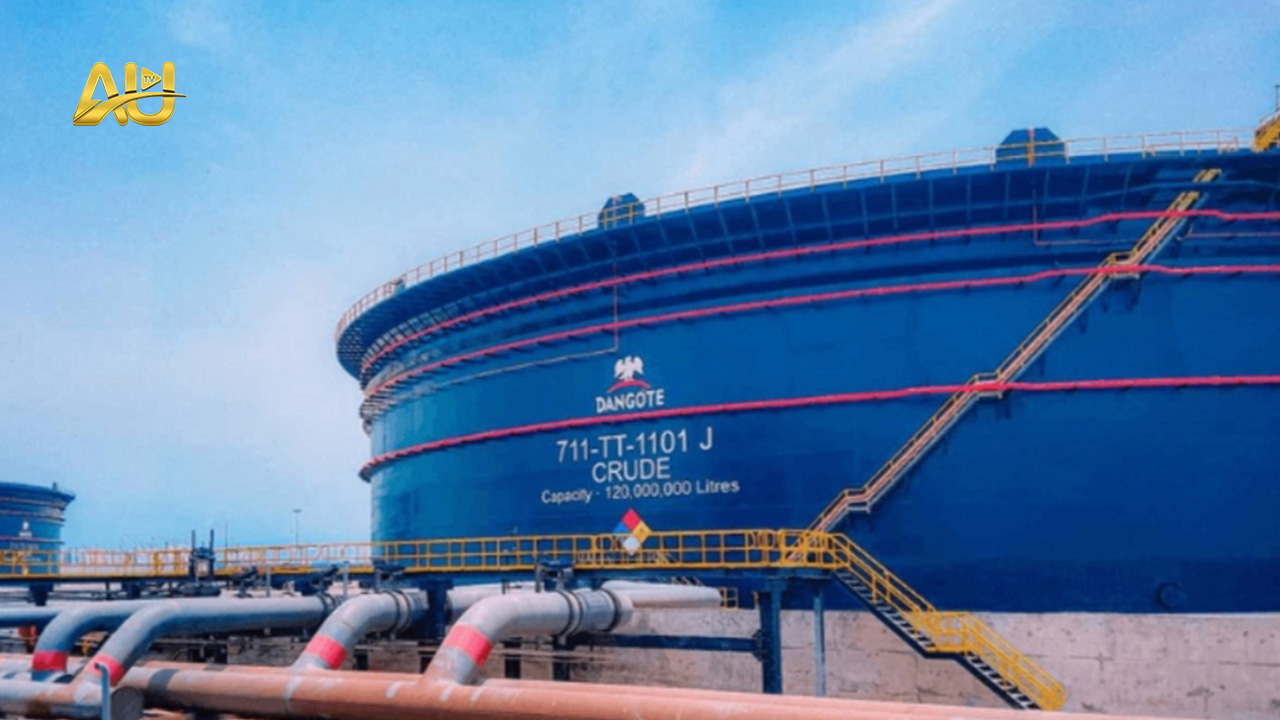 You are currently viewing Dangote Slashes Fuel Price to N890, NNPC Expected to Follow