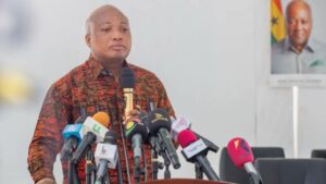 Read more about the article MINISTER FOR FOREIGN AFFAIRS, HON. SAMUEL OKUDZETO ABLAKWA (MP), COMMISSIONS SATELLITE PASSPORT APPLICATION CENTRE (PAC) AT THE HAJJ VILLAGE IN ACCRA