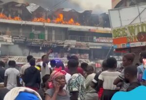 Read more about the article “Kumasi’s Adum Market Ravaged by Devastating Fire”