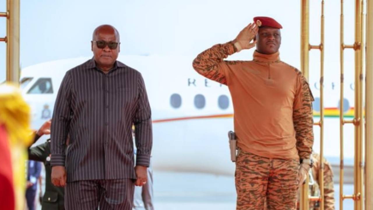 You are currently viewing Ouagadougou Flight Boost for Trade, Says Mahama