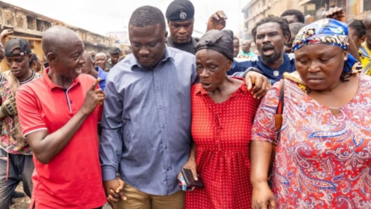 You are currently viewing Government Initiates Loan Relief for Adum Traders