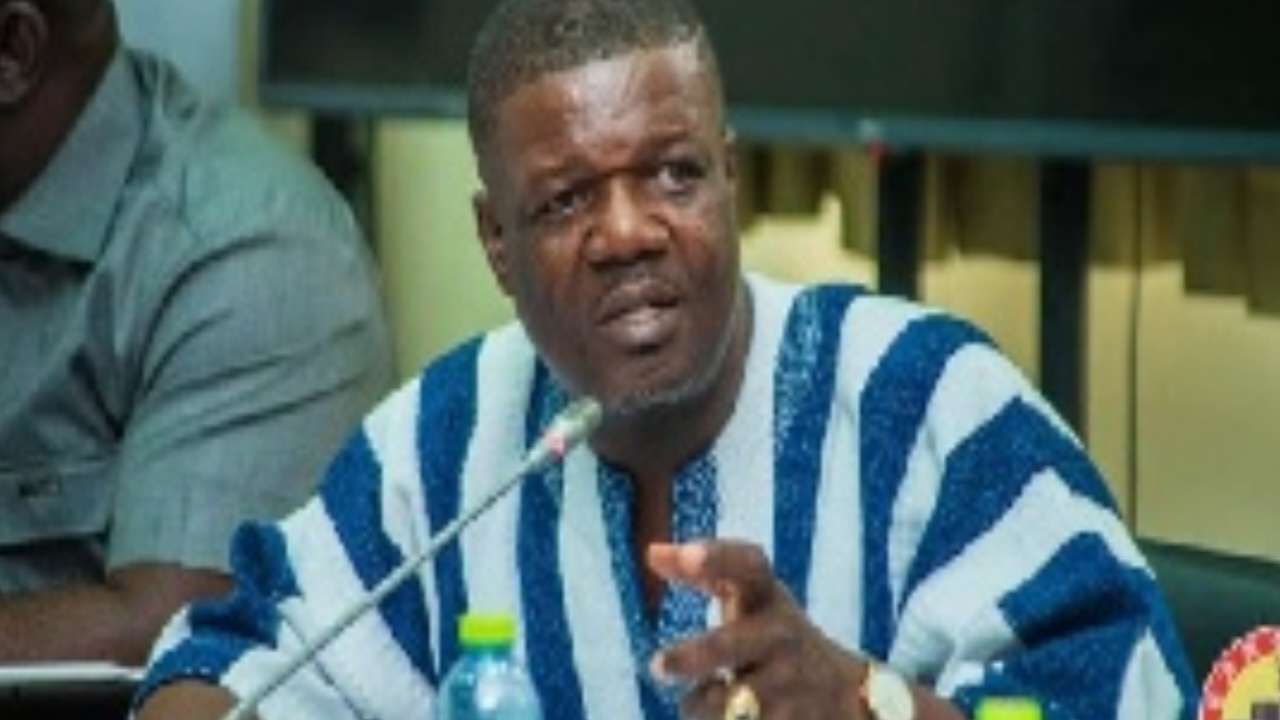 You are currently viewing Dafeamekpor Sues Ntim Fordjour Over Bribery Defamation Claim