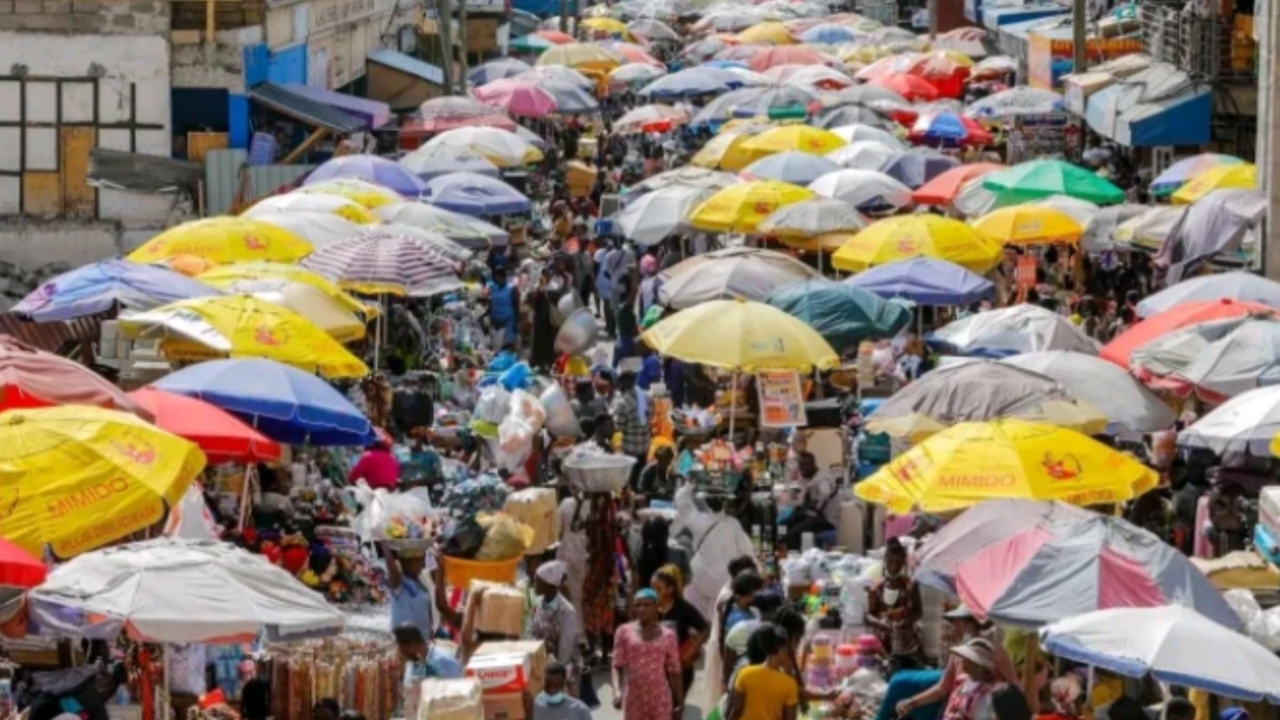 You are currently viewing Consumer and Business Confidence Hits Seven-Year High, Says Bank of Ghana