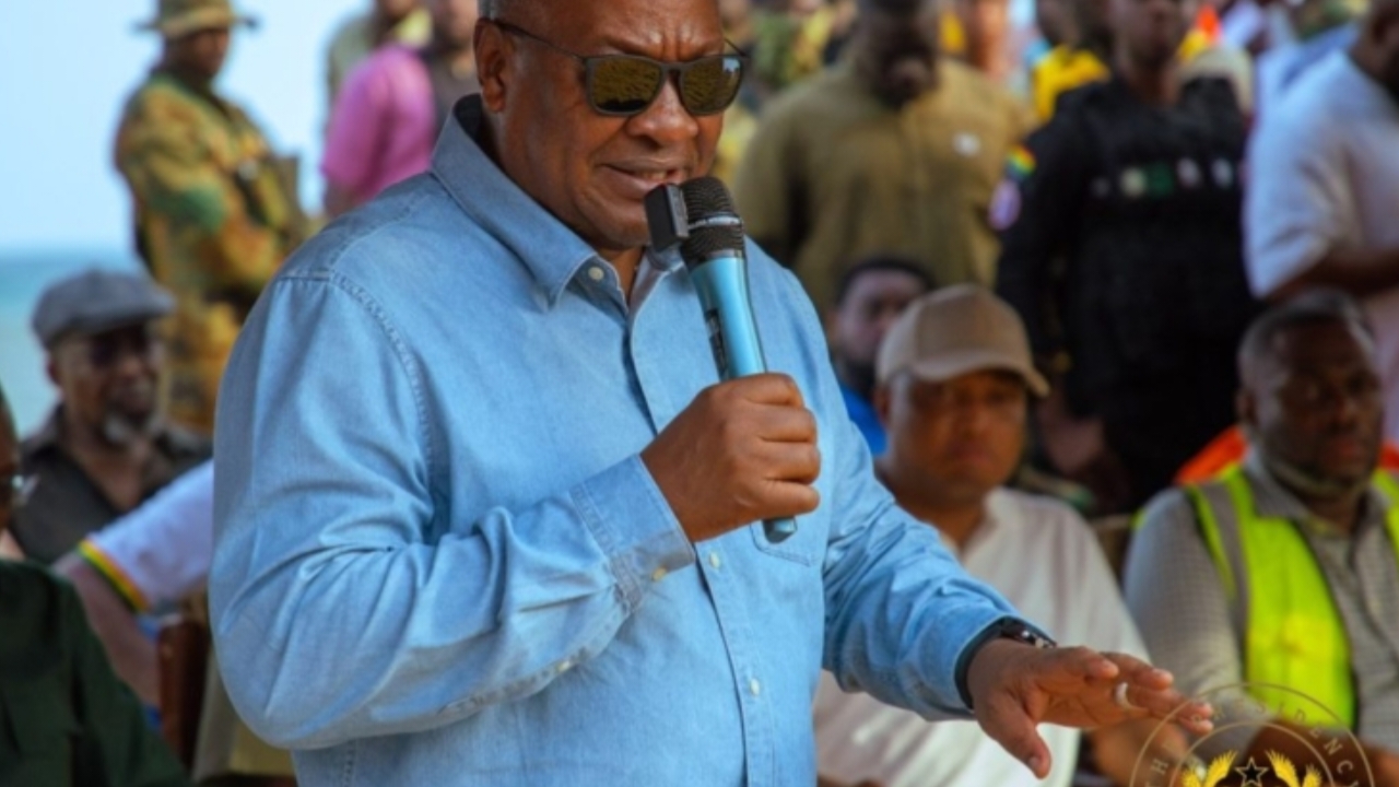 You are currently viewing Mahama Launches ‘Green Bono Agenda’ to Tackle Environmental Challenges