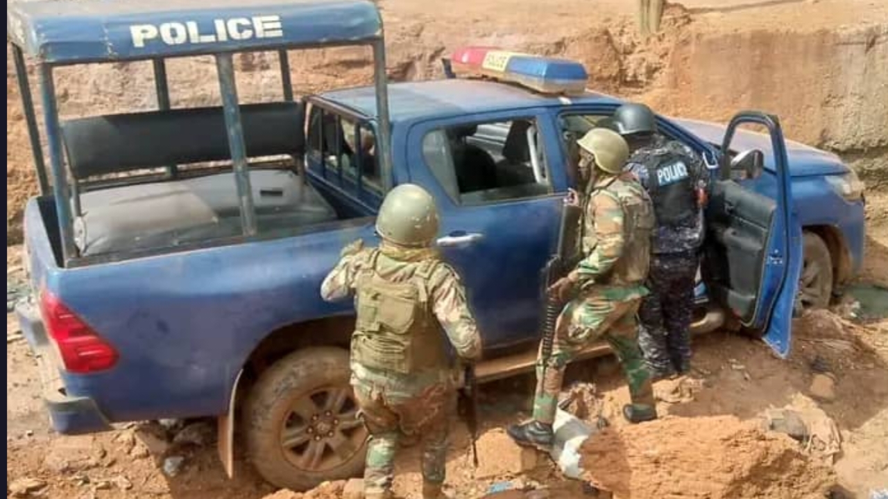 You are currently viewing Sampa Policeman Attack: Officer Reportedly Killed in Gun Violence