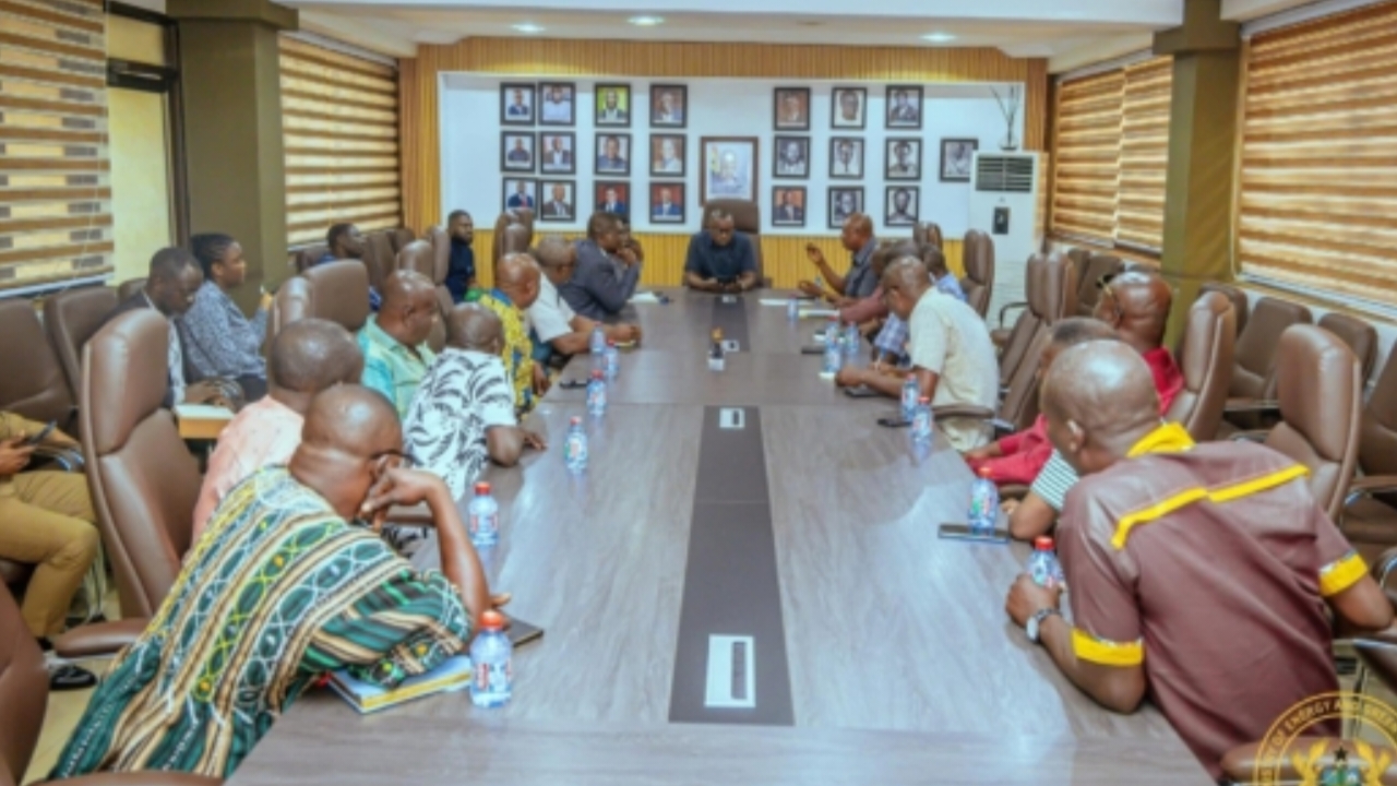 You are currently viewing Energy Minister Engages Tanker Drivers on Welfare and Salary Reforms