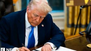 Read more about the article Trump Administration Faces Lawsuit Over $100K Skilled Worker Visa Fee